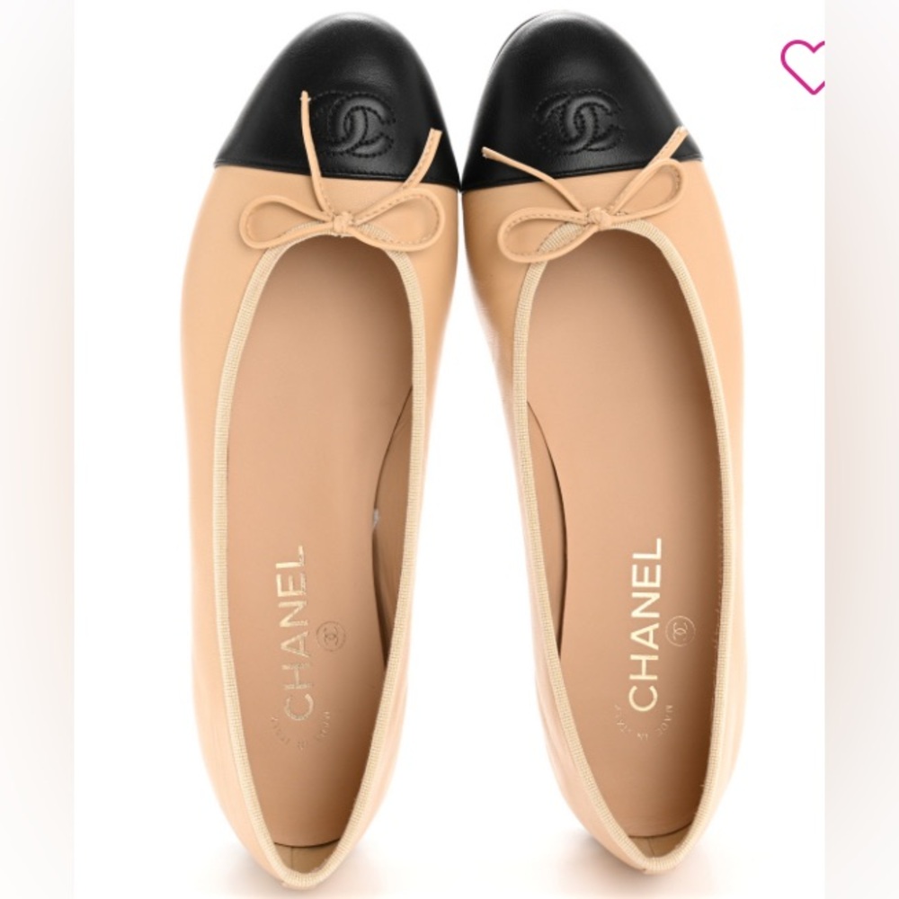 CHANEL Beige and Black Cap-Toe Ballet Flats